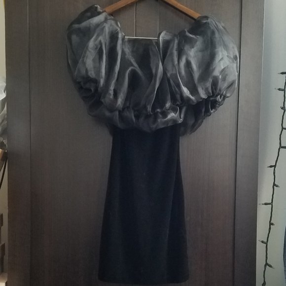 NWT VELVET MINI BLACK FESTIVE COLLECTION DRESS. - Picture 7 of 7